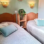 Feriehus Maison 3 - 6-8 Personnes - Piscine Chauffee - Jacuzzi - Internet - Parking - Ideal Familles & Pros Monflanquin