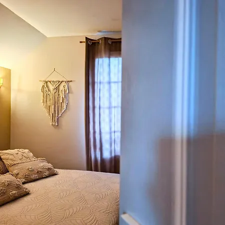 Maison 3 - 6-8 Personnes - Piscine Chauffee - Jacuzzi - Internet - Parking - Ideal Familles & Pros * Monflanquin
