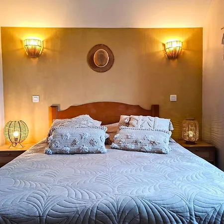 Prázdninový dům Maison 3 - 6-8 Personnes - Piscine Chauffee - Jacuzzi - Internet - Parking - Ideal Familles & Pros